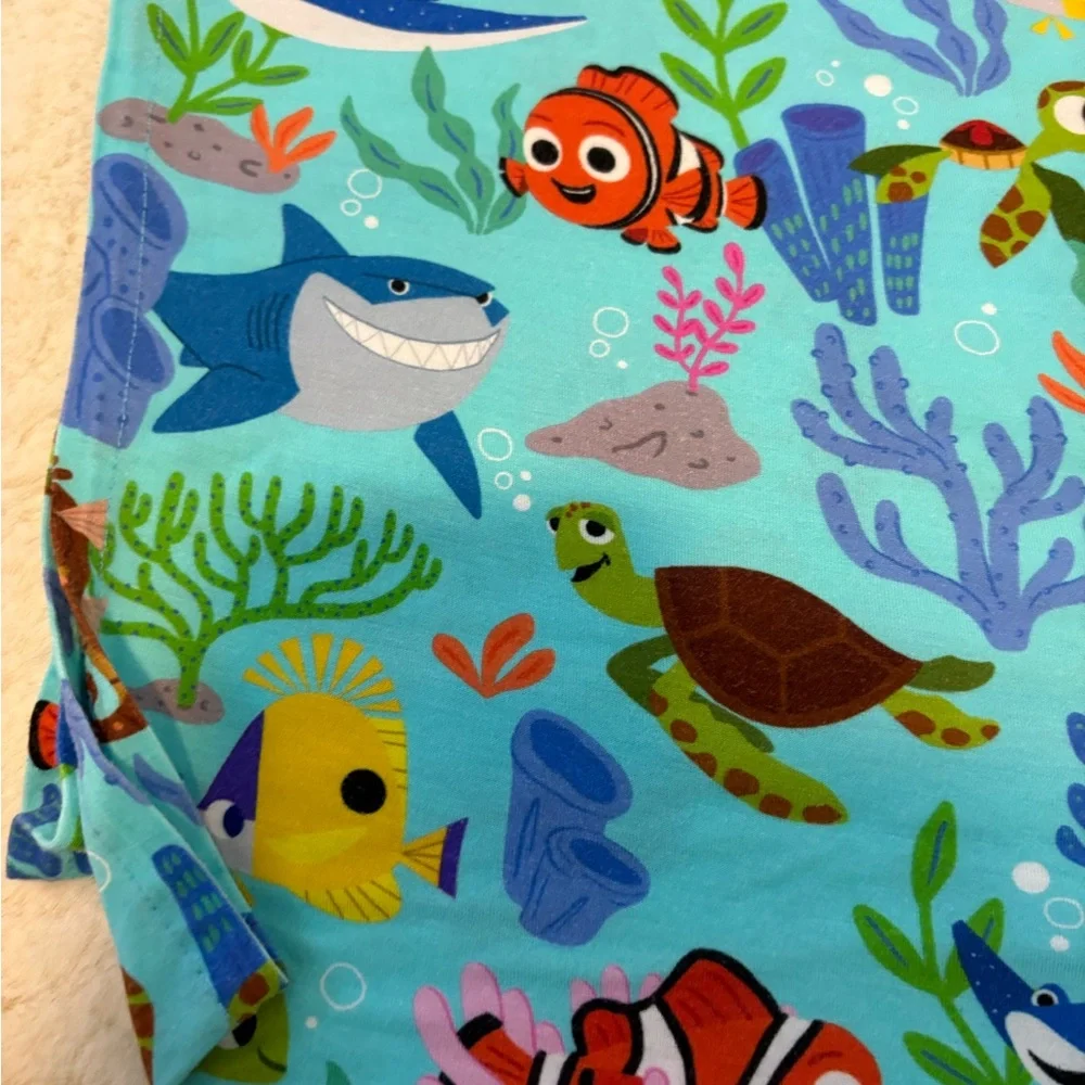 Little Sleepies finding Nemo swaddle - Picture 3 of 12